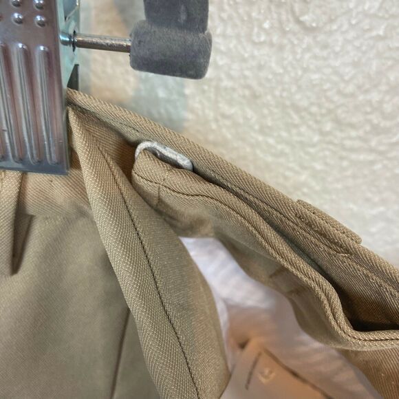 Haggar Chino Shorts Men's Khaki Cool 18 Pro Gabardine Flat Front Casual sz 52 W - Picture 12 of 16